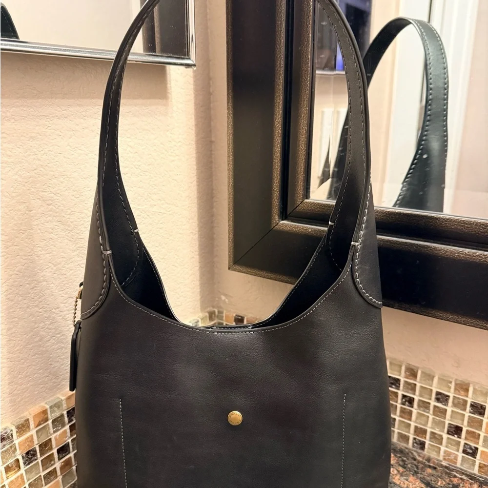 Coach Brooklyn Shoulder Bag 28 - Picture 2 of 8